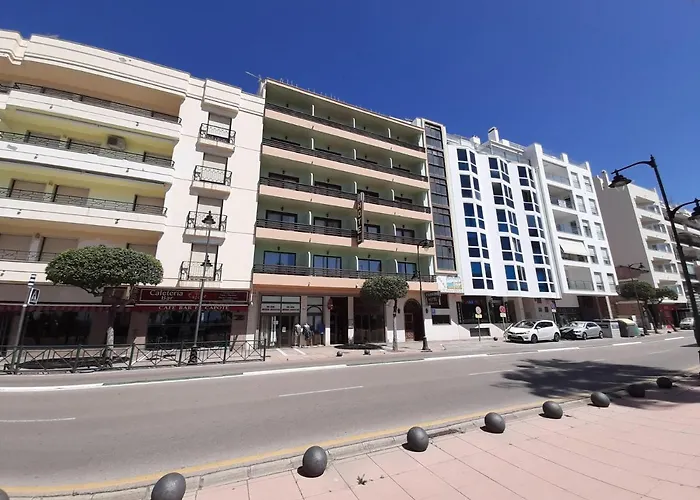 Buenavista Готель