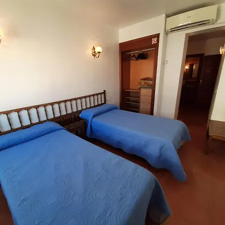 فندق Buenavista إِستيبونا